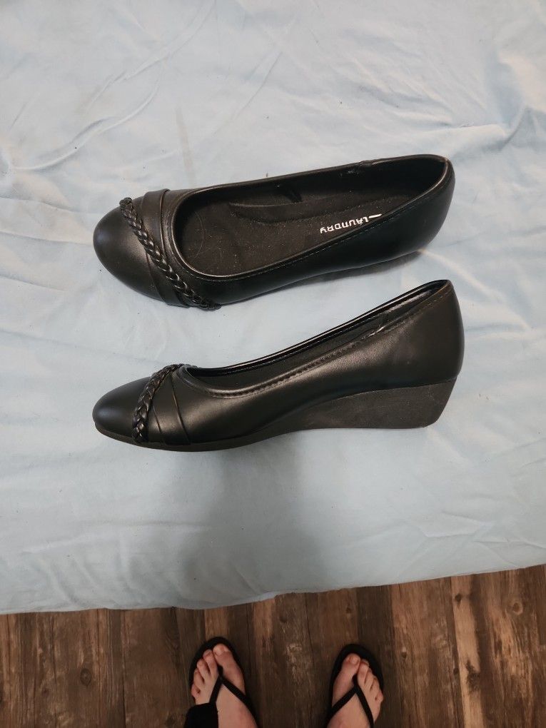 Women's Dress Shoes - Wedges