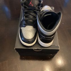 Air Jodan 1 Mid (GS)