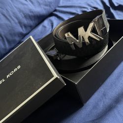 Black Micheal Kors Belt