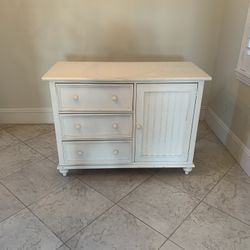 Changing Table With Dresser Drawers (White)