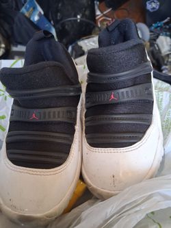Jordan 11 retro size 8c