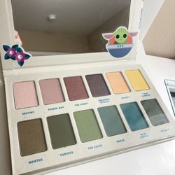 Star Wars Make Up Palette $10