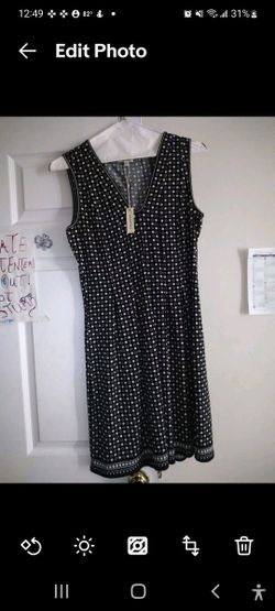 Max Studio Womens Dress Size Large Black & White polka dots V Neck Sleeveless