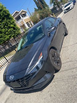 2022 Hyundai Elantra