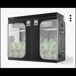 Fully furnished grow tent