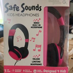 Kid's Headphones With Built-in Microphone NEW
