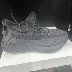 Yezzy Size 6 Us