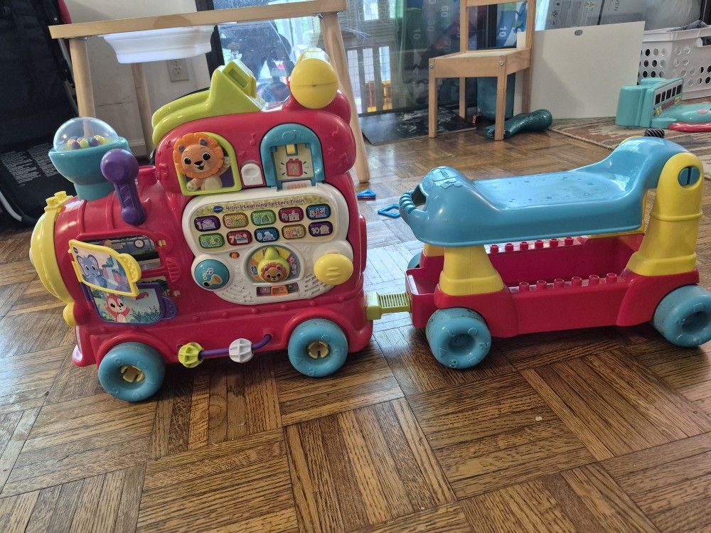 VTech Sit-to-Stand Alphabet Train – Ride-On Toy with Sounds & Learning