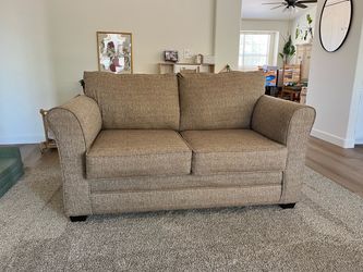 Neutral Brown/Taupe Loveseat – Excellent Condition – Super Comfortable