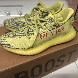 YEEZY BOOST 350
