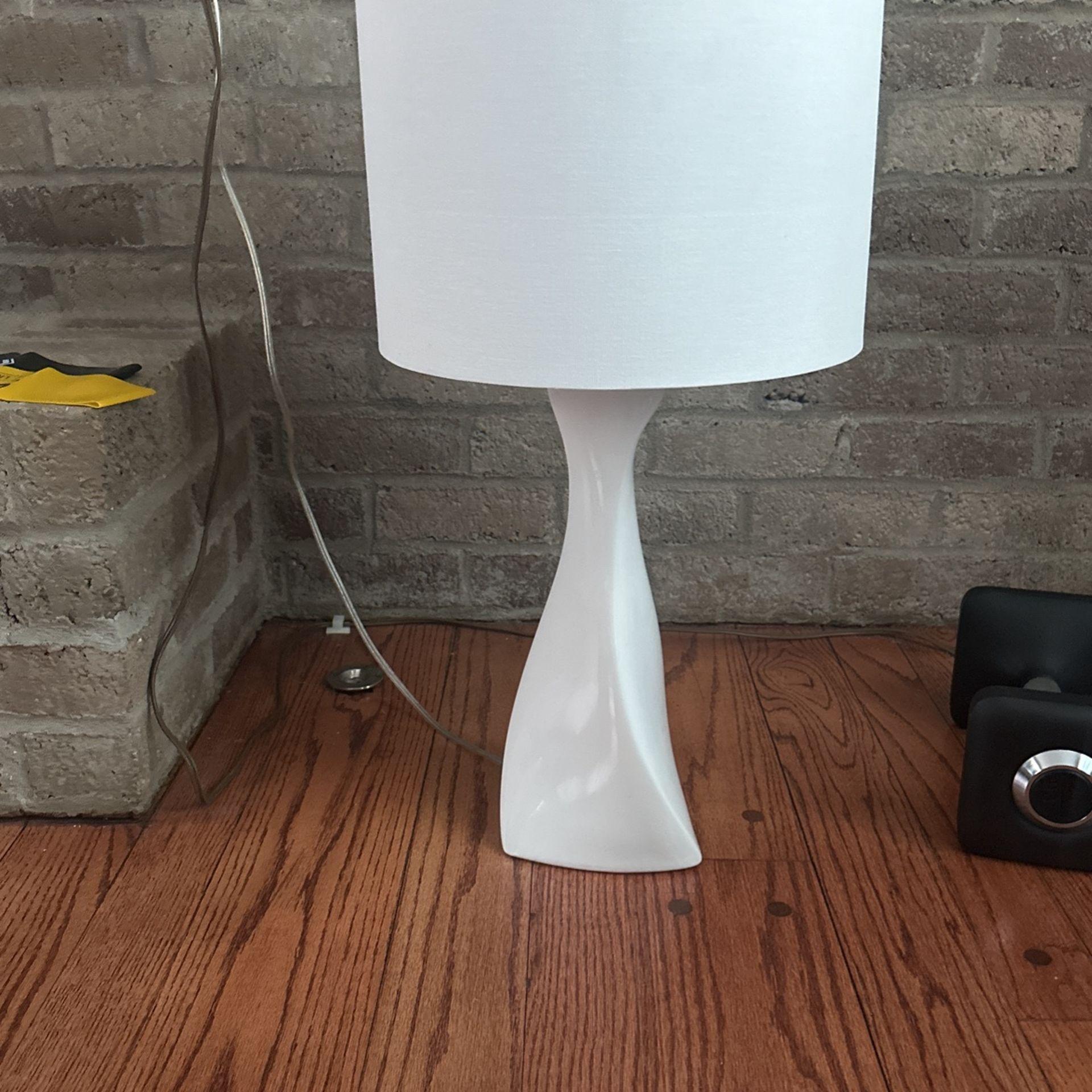 Artsy Haus High Gloss Lamp Set