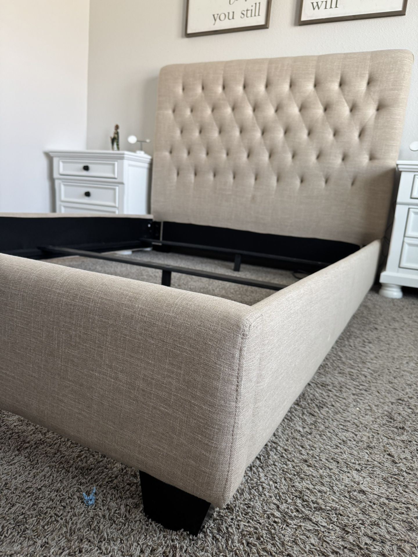 Headboard With bed frame (Queen Size)