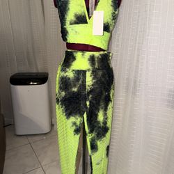 Two Piece Set