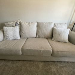 Couch set