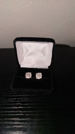 REAL Clustered diamond earrings not moissanite