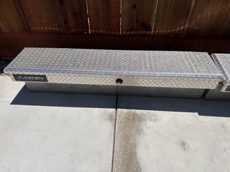 2 Lund Side Mount Tool Box Single Lid