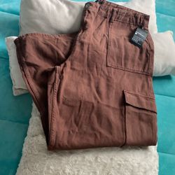 Women’s Cargo Pants 