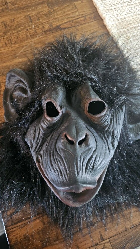 Realistic gorilla mask with faux fur. $10