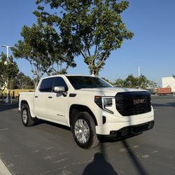 2022 GMC SIERRA 1500 DENALI 4x4