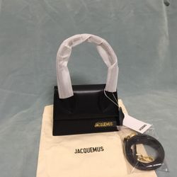 Jacquemus Le Chiquito Medium Bag