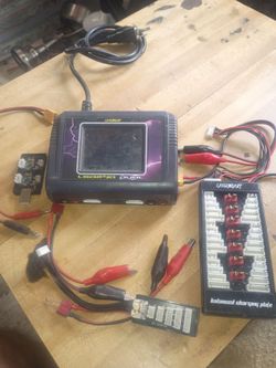 R/C  Battery Charger