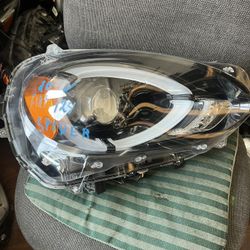 2020 FIAT SPIDER 124 RIGTH HEADLIGHT 