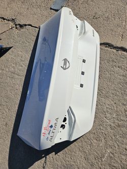 Nissan Altima Trunk Oem  19 To 26