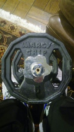 Marcy Grip Dumbbell 14lbs. Wont Roll away from you!