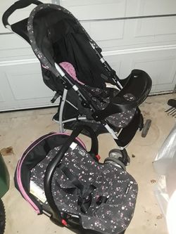 Graco stroller with carseat and base