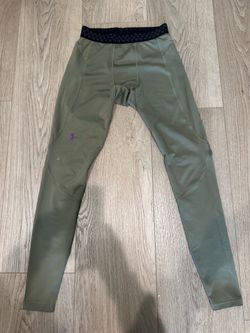 Under armor compression pants small