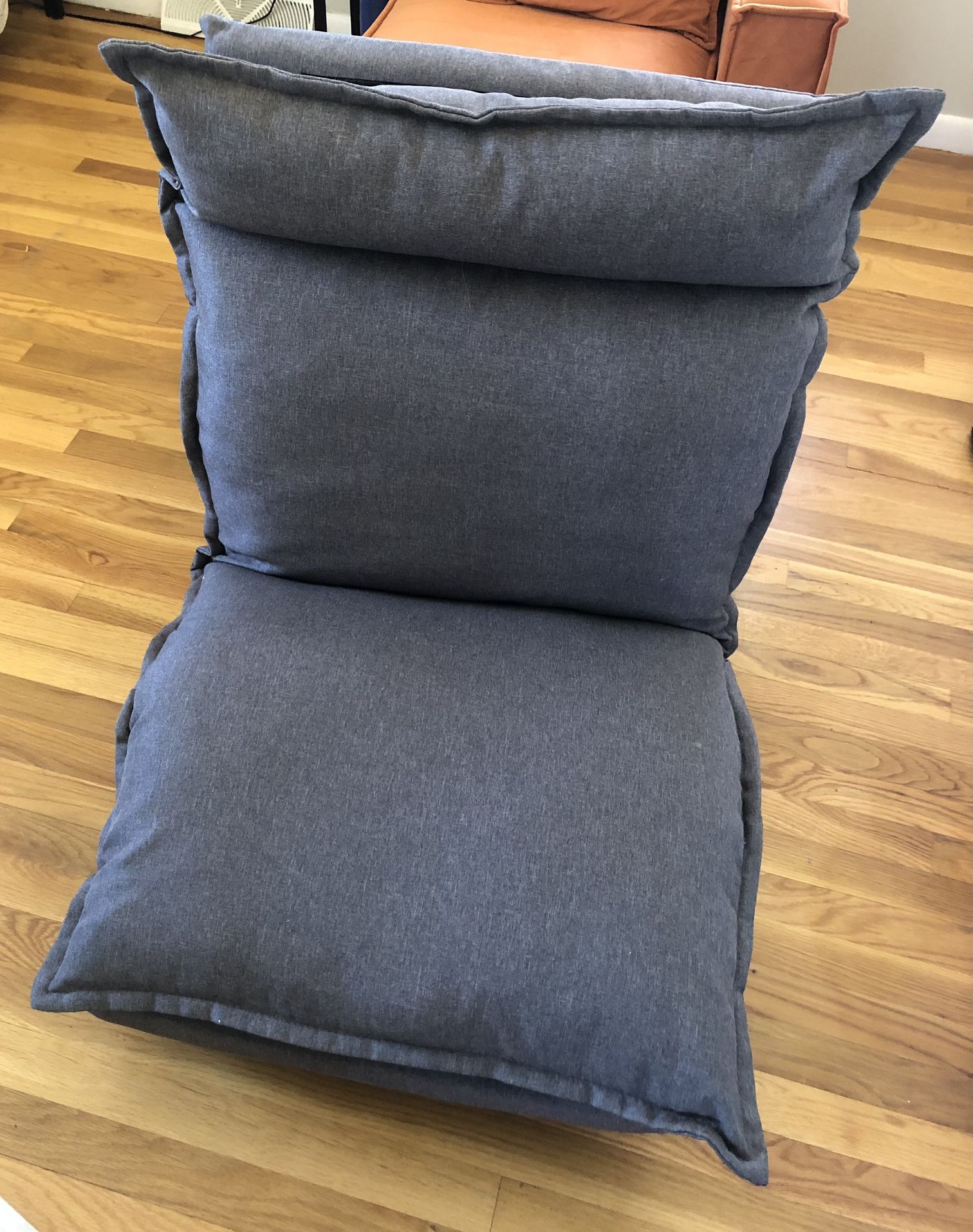 floor chair