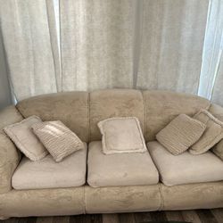 Luxury Couch 