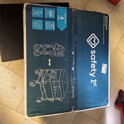Safety First Summit Quad Stroller