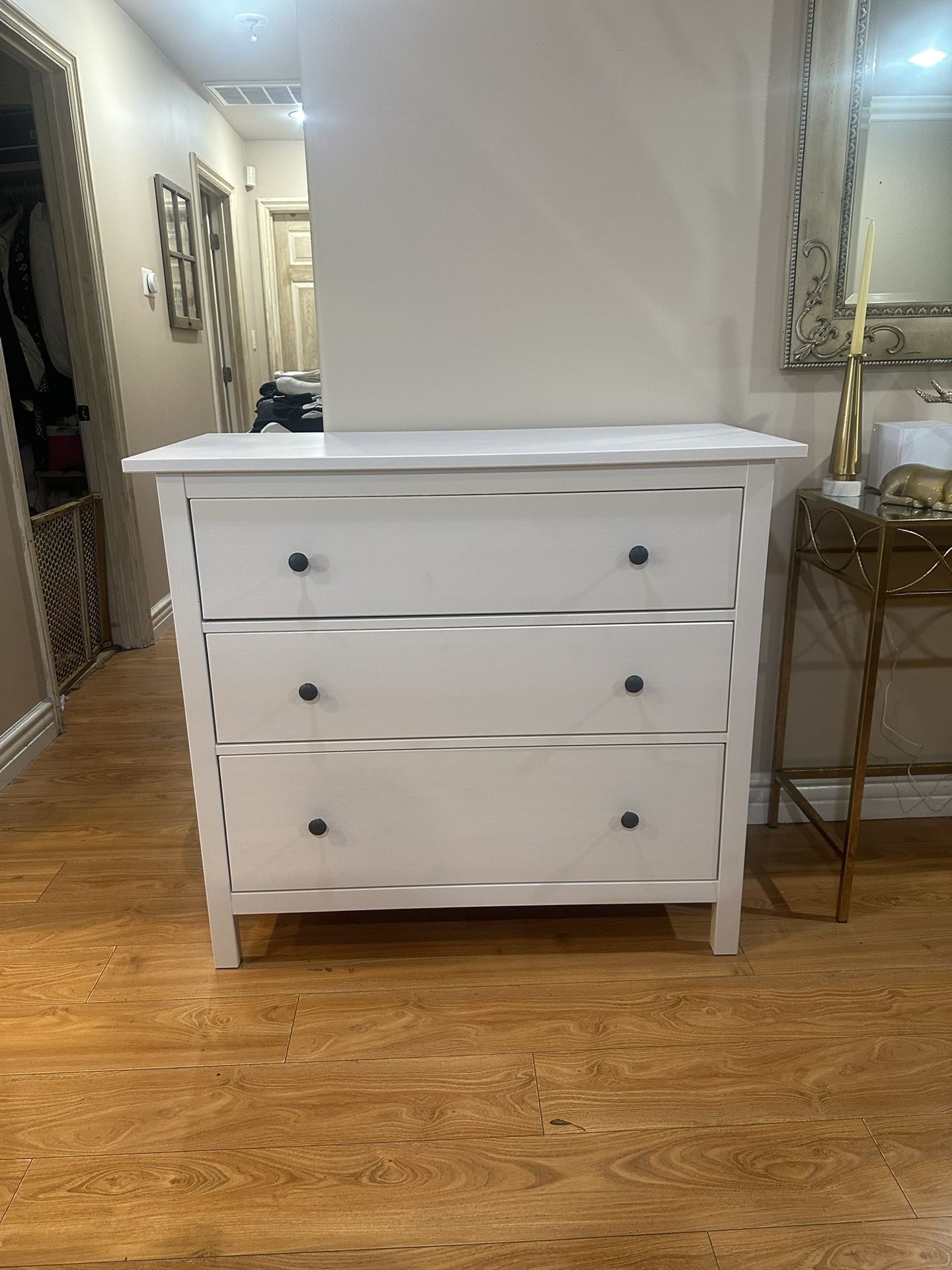 IKEA Dresser ( Delivery Is Available 