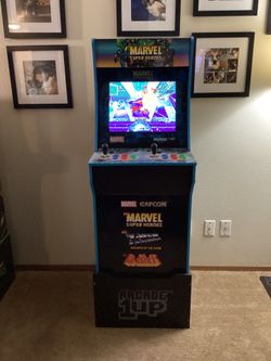 MARVEL SUPER HEROS 1UP Arcade+Riser. Pickup Only