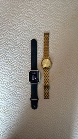 Apple Watch Series 7 45MM (GPS/LTE) and Nixon Watch Bundle