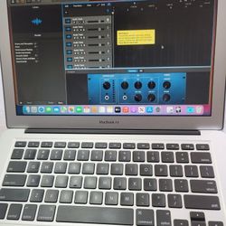 Macbook Pro Music & Video Studio
