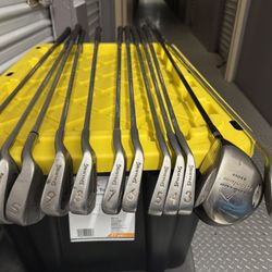 Spalding Golf Club Set With Orbit Golf Bag