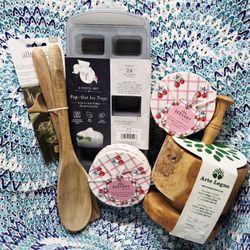 Home Goods Kitchen Accessories Bundle Set Of 5