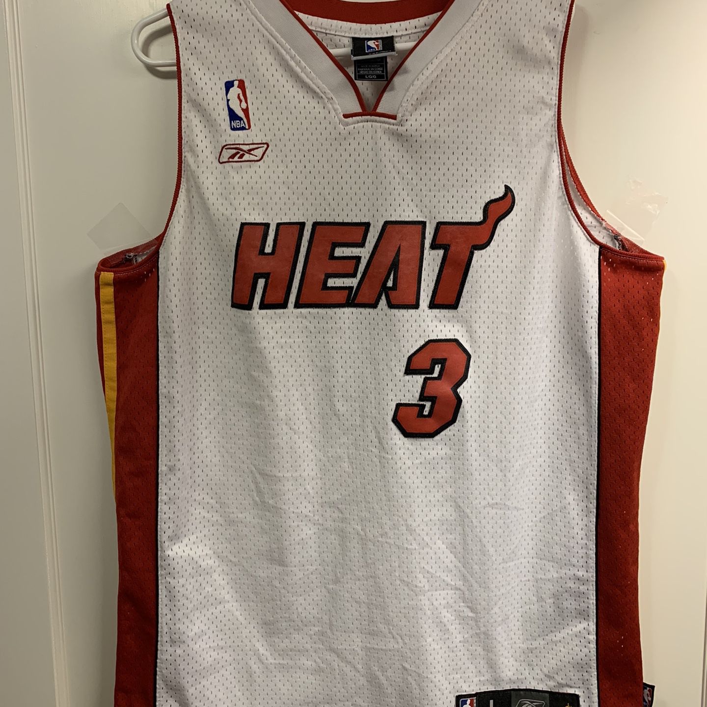 Vintage Miami Heat Dwayne Wade #3 Reebok NBA Authentic Away Jersey  Men's Size L