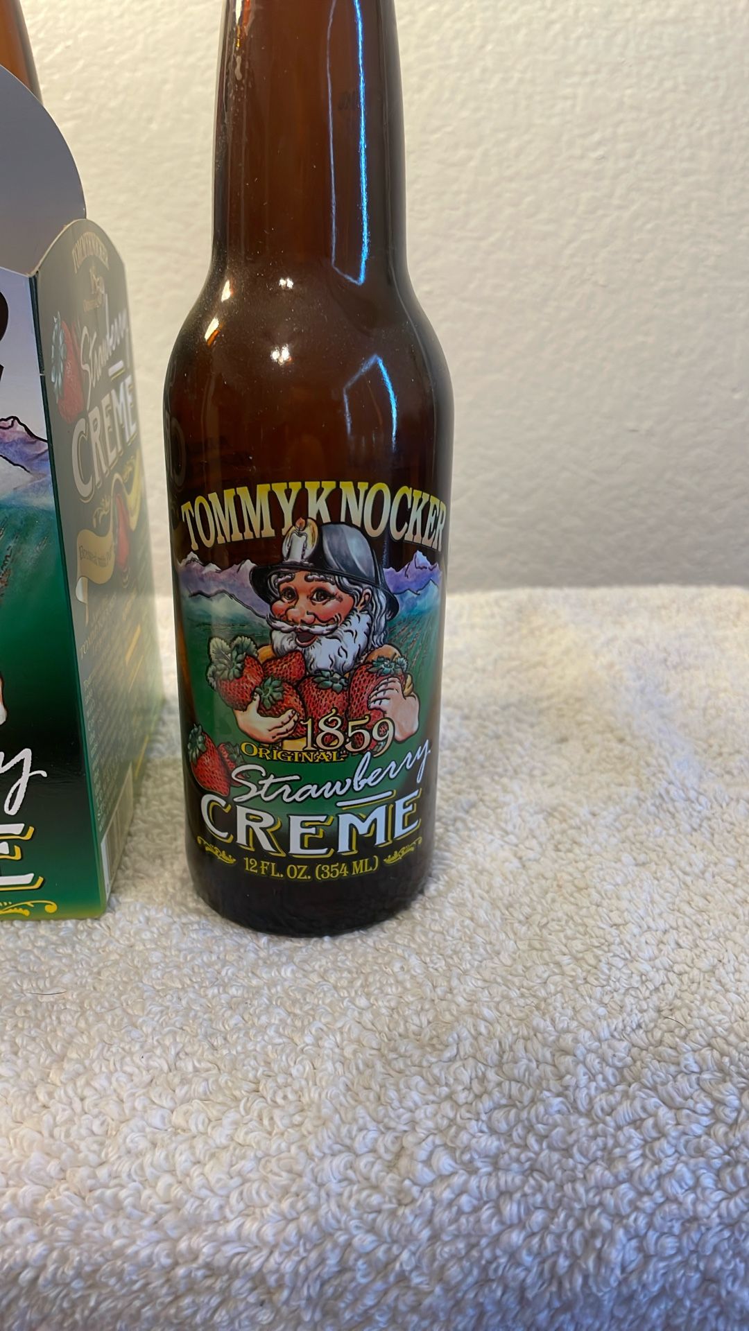 4-TOMMYKNOCKER Original 1859 STRAWBERRY CRÈME Brown Bottle EMPTY 12 oz