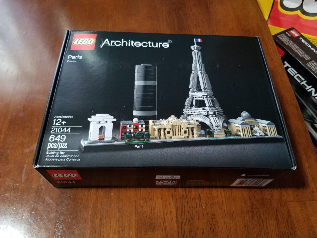 LEGO Architecture set 21044 Paris France Skyline New in sealed box Lego 2019