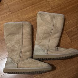 Ugg Boots Tall Beige Size 9w