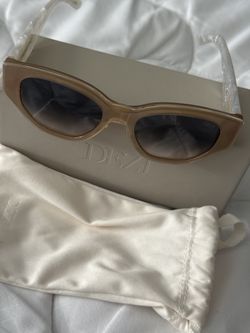 Dezi sunglasses