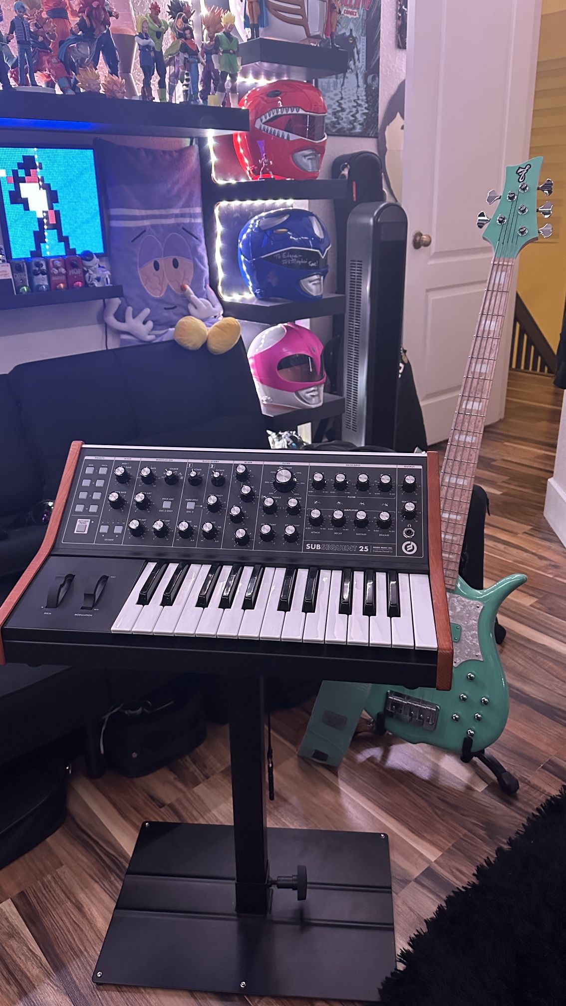 Keyboard/Controller stand