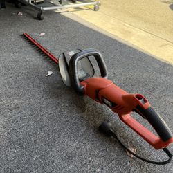 Black And Decker Bush Trimmer 