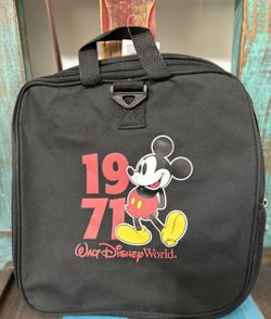 Disney Parks Large Duffel Bag 1971 w/Tags Walt Disney World Never Used Packable