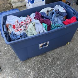 Huge Tub of Kids Clothes