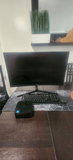 Mini PC with screen, keyboard, & mouse