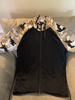 Women’s Nike Dri-Fit Camo hoodie, medium